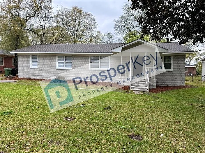 3622 Vivian Ln
