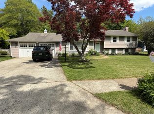 9 Romar Dr, Annapolis, MD 21403