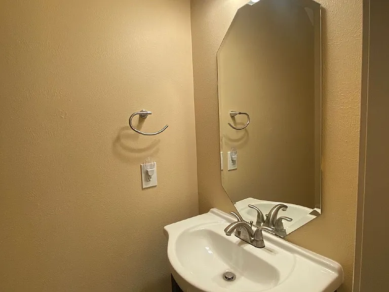 19162 Yellow Thrush Dr — Photo 5
