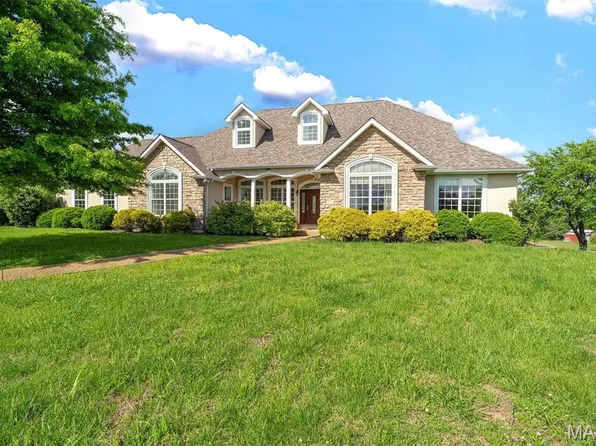 3033 Oakvale Rd, De Soto, MO 63020