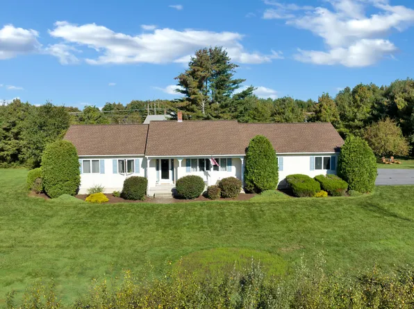 10 Keene Drive, Gorham, ME 04038