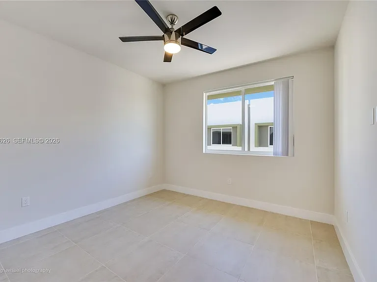 7701 SW 95th Ter #1 — Photo 6