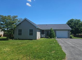 88 Pastoral Ct, Martinsburg, WV 25403
