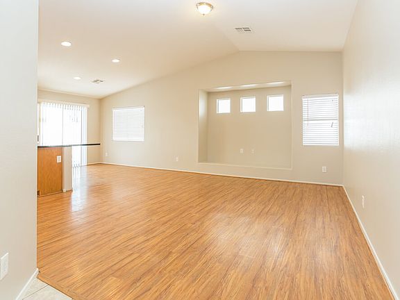 2nd image of 705 Regal Robin Way