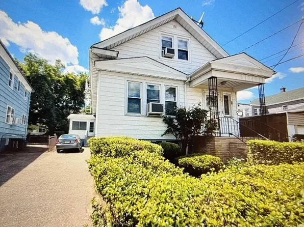 15 Ayr St, East Orange, NJ 07018