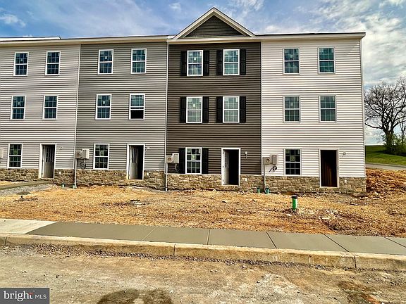 2nd image of 174 White Violet Way