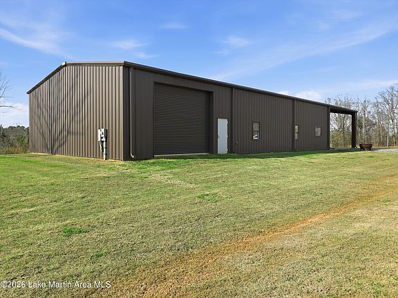 2nd image of 111 Providence Ridge Rd