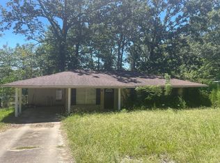 377 Slocum Rd, Calhoun, LA 71225