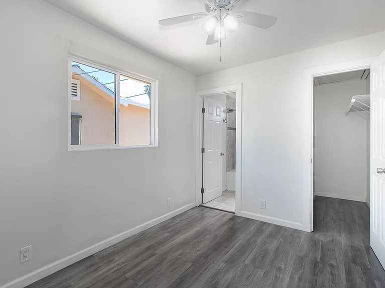 119 S Lotus Ave #119 — Photo 8