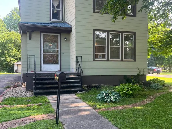 351 W North St, Galesburg, IL 61401
