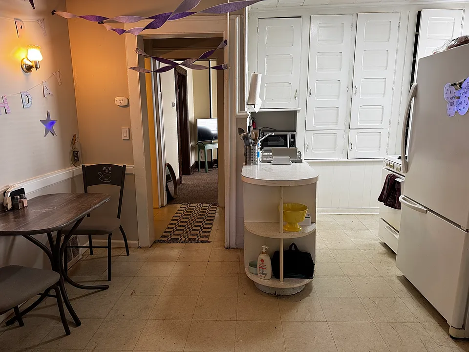 106 Chapin St #1R