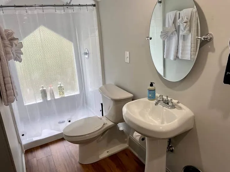 1530 N State St #3 — Photo 12