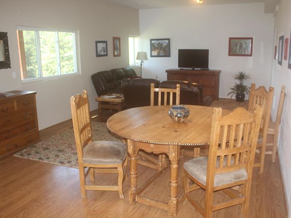 Dining room - seating for up to 5