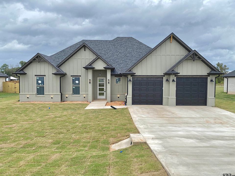 2nd image of 16157 Eagle Ln