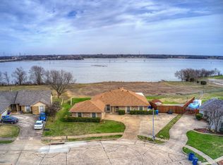 4804 Edgewater Dr, Rowlett, TX 75088