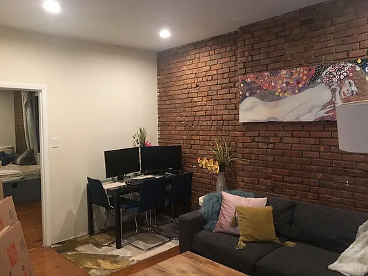 Rented by Charie Properties LLC | media 30