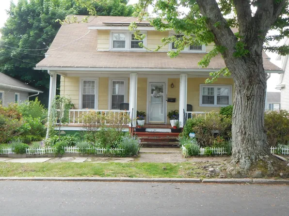38 Higgins Avenue, Bridgeport, CT 06606