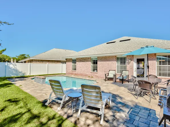 405 Sandy Cay Dr, Miramar Beach, FL 32550