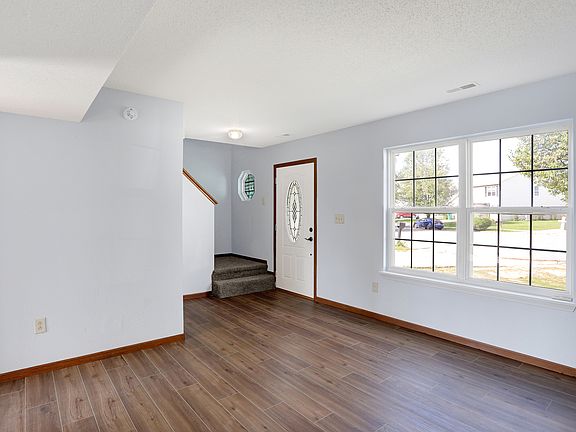 4th image of 4317 Barharbor Ct