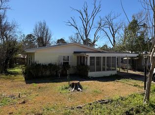 1301 Oak Dr, Leesville, LA 71446