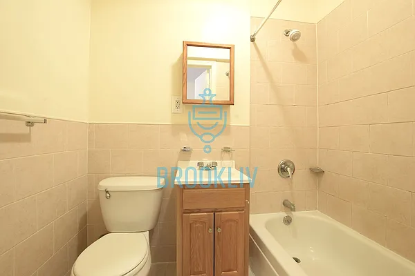 Rented by null | media 4