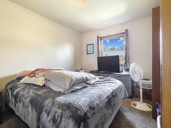 5th image of 3715 Mangin St