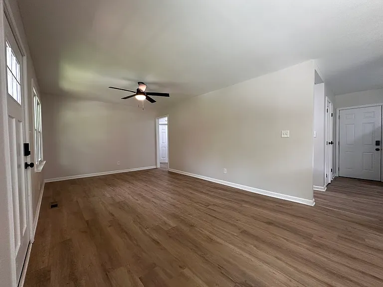 3393 Phillip Cir — Photo 10