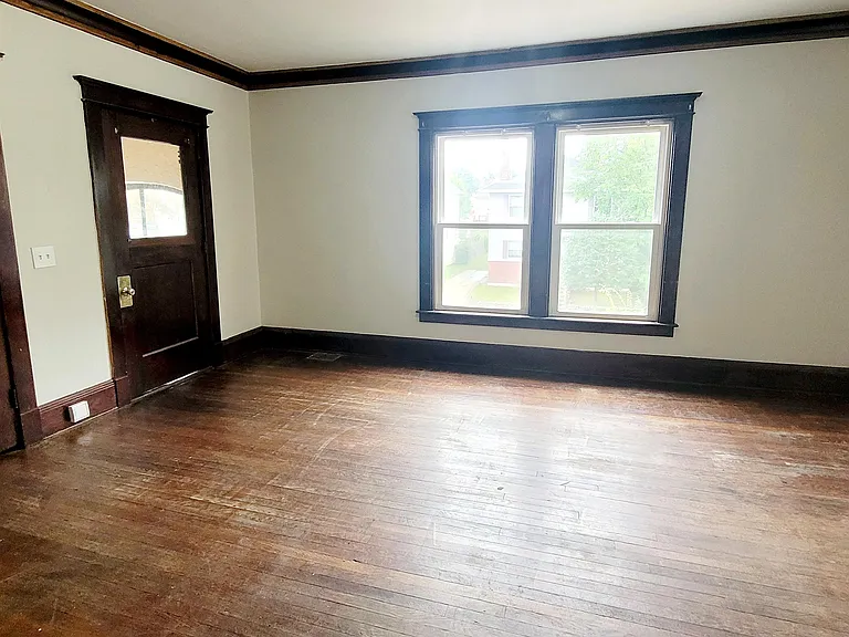 Living room w/ access to 3 season room