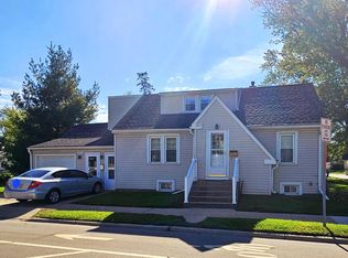 1426-1426 1/2 Henry Ave, Beloit, WI 53511