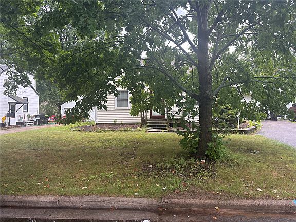 2nd image of 1313 Matthews Road