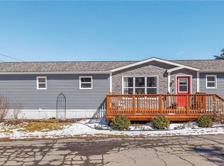 2 Wildwood St, Saint Stephen, NB E3L 2Z5