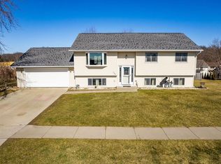138 Kellie Marie Ct, Reedsburg, WI 53959