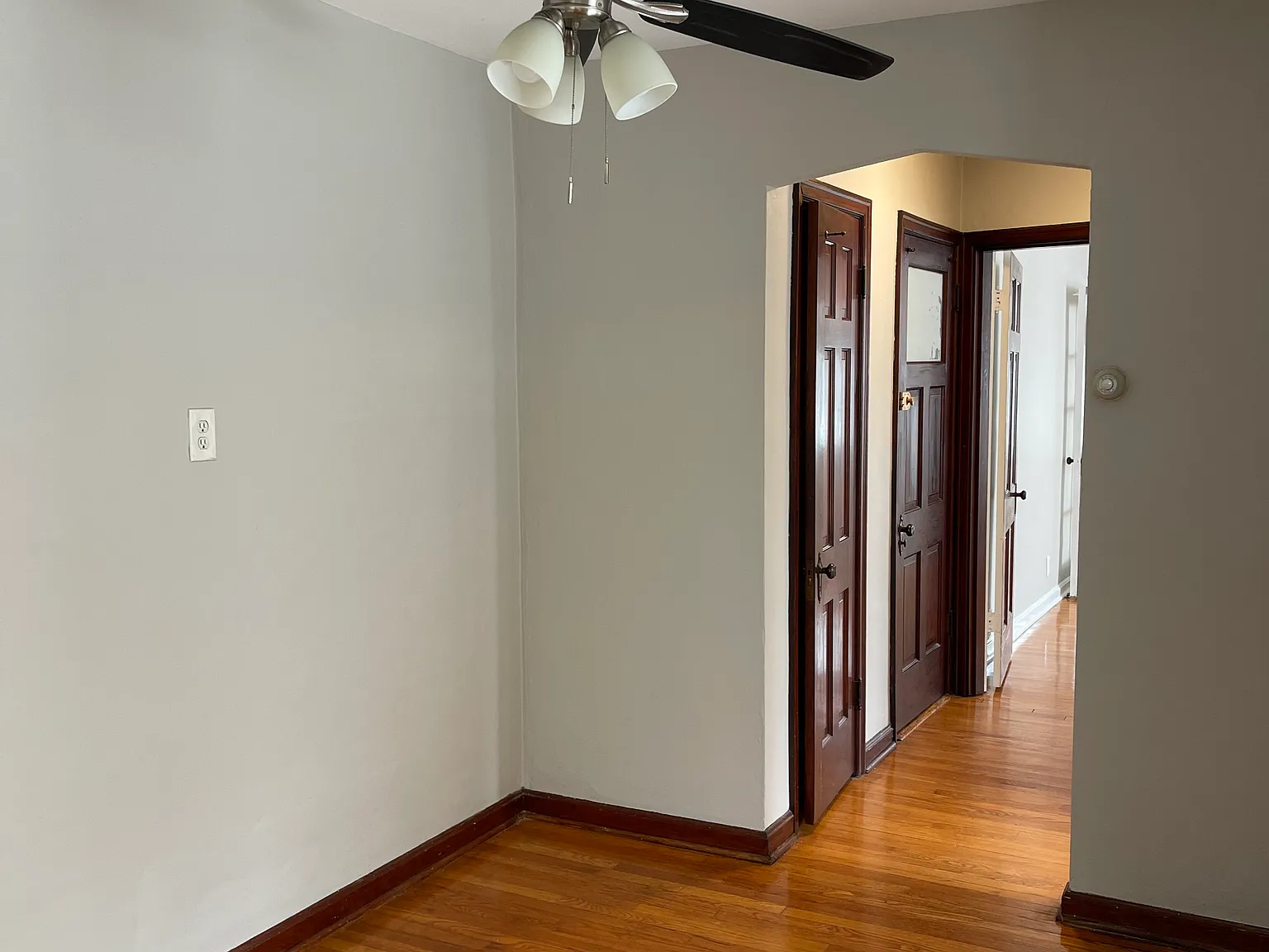 1 bed, 800 sqft, $1,195 — Photo 4