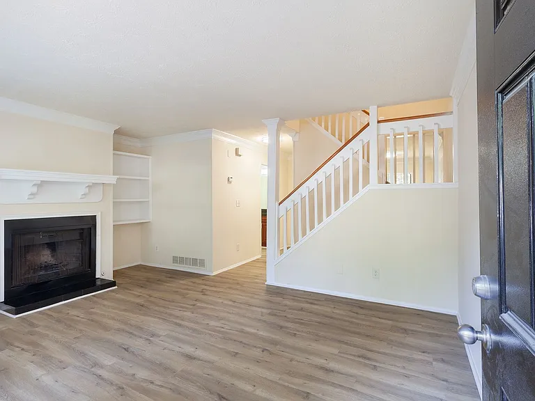 3109 Destin Cir — Photo 3