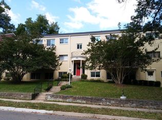 10656 Weymouth St, Bethesda, MD 20814