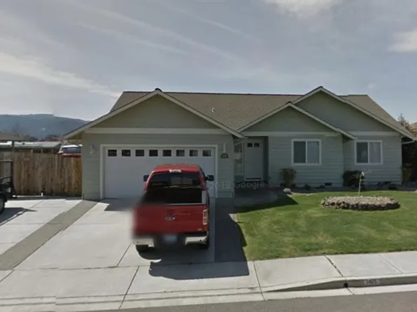 1465 Scofield St, Central Pt, OR 97502