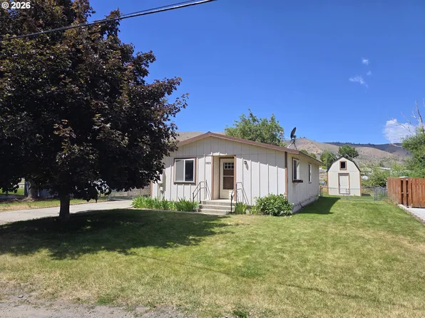 1825 17th St, Baker City, OR 97814