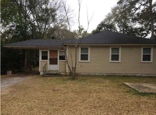 327 Pineview Ln W, Mobile, AL 36608