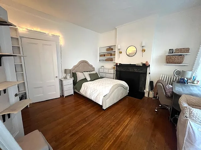 58 S Russell St #2