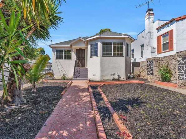 7001 Lacey Ave, Oakland, CA 94605