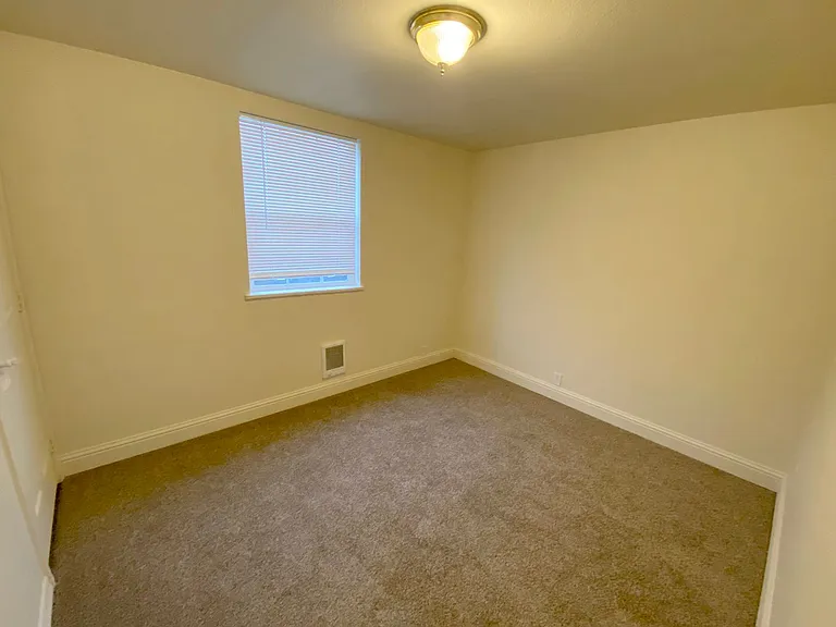719 Ave S, Seaside, OR 97138 — Photo 4