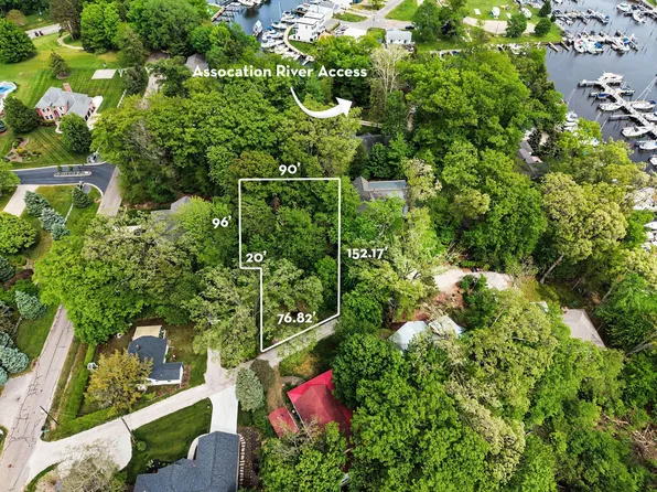 434 Beech St, South Haven, MI 49090