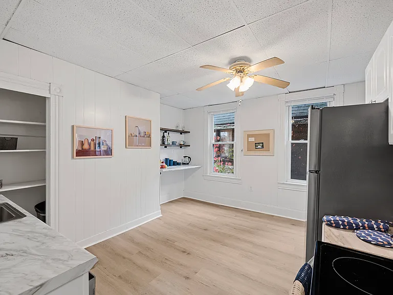 508 Dawson Ave — Photo 4