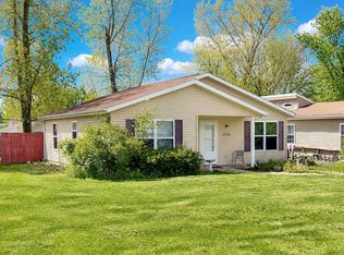 3724 E Sherwood Ter, Fort Wayne, IN 46806
