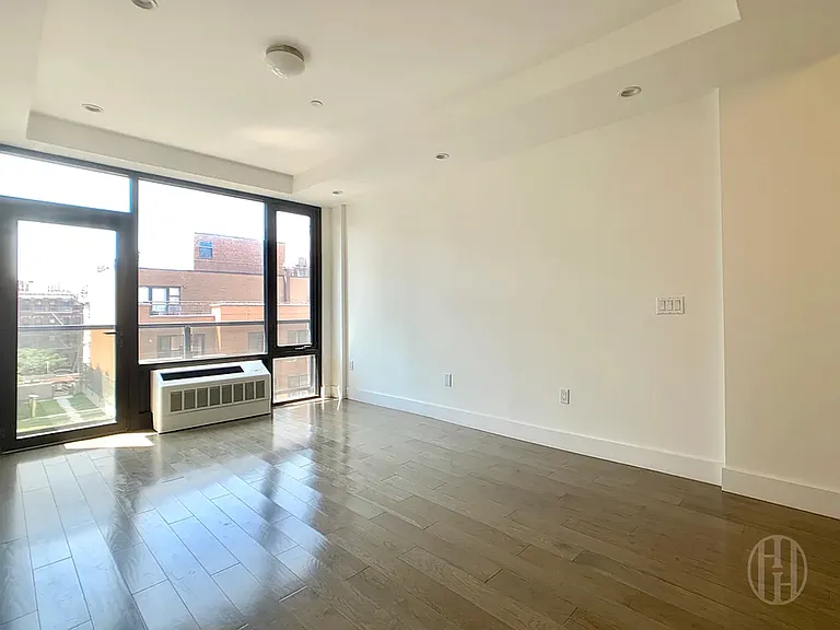 399 E 8th St #6C — Photo 1