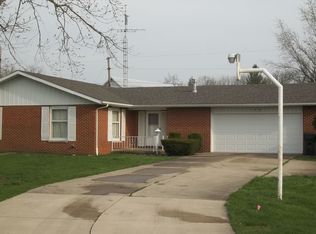185 Gillcrest Dr, Albany, IN 47320