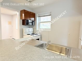 1590 Ouellette Ave UNIT 102, Windsor, ON N8X 1K7