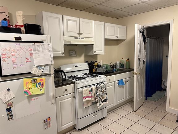 2nd image of 220 Middlesex Ave #2