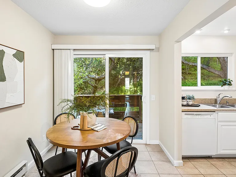4024 Farm Hill Blvd #8 — Photo 22