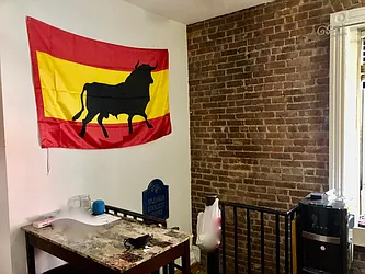 Rented by LJ Sloane Management